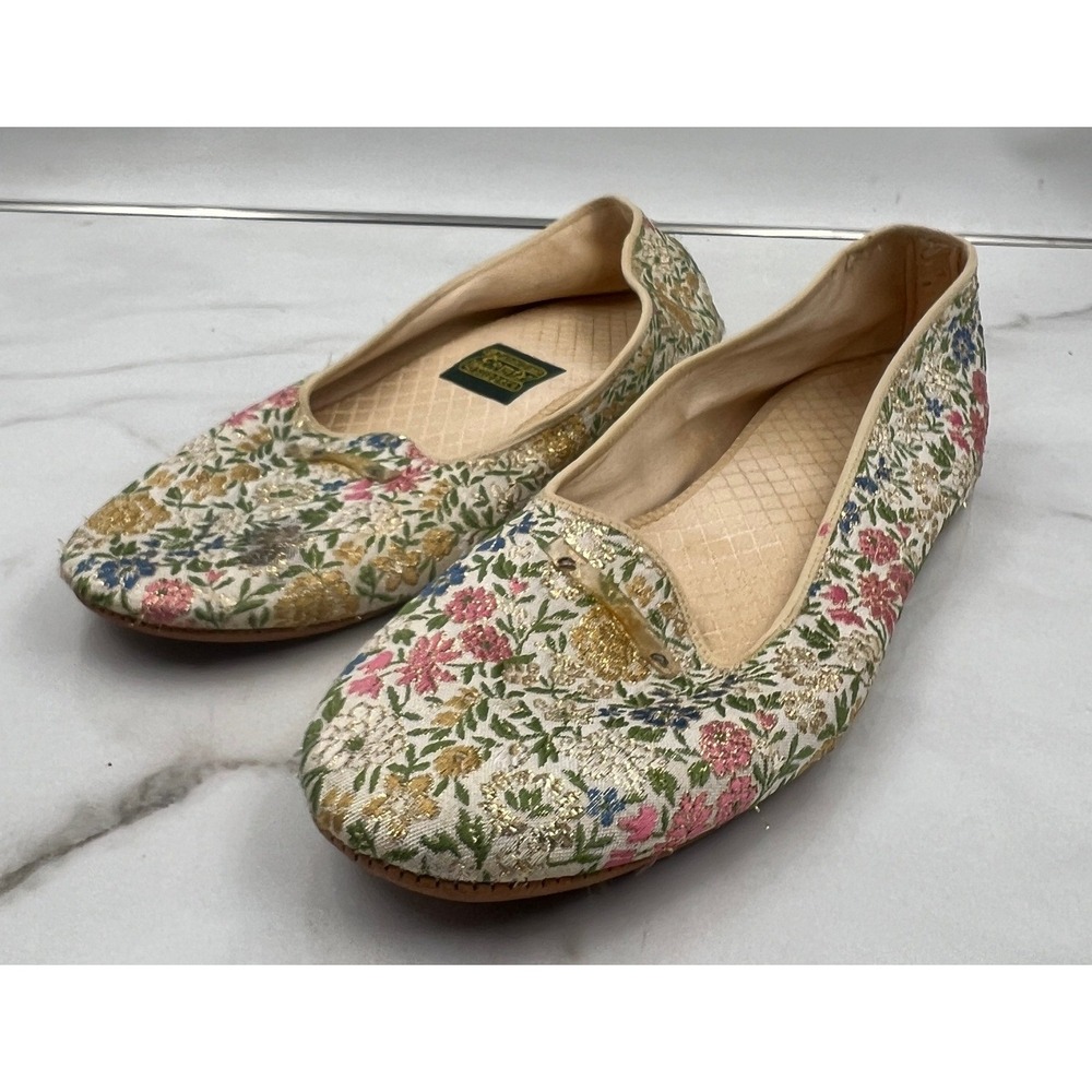 Daniel Green Comfy Slippers Floral Brocade Gold Metallic House Shoes Flats